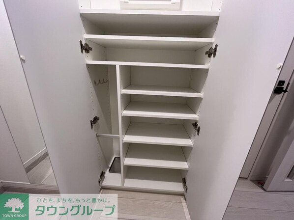 コンフォリア・リヴ品川南大井の物件内観写真